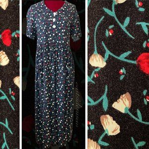 90s FLORAL ON BLACK w POCKETS Cottagecore Maxi Dress - All Rayon!